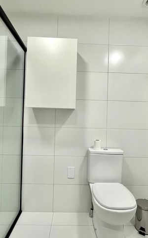 Studio para alugar com 30m², 1 quarto e 1 vaga Studio para alugar com 30m², 1 quarto e 1 vagaBanheiro