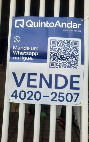 Casa à venda com 200m², 2 quartos e 2 vagas
