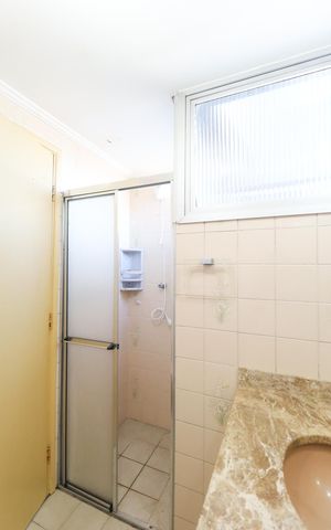 Apartamento para alugar com 76m², 2 quartos e 1 vaga