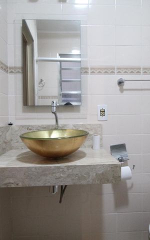 Apartamento à venda com 56m², 2 quartos e sem vagaBanheiro