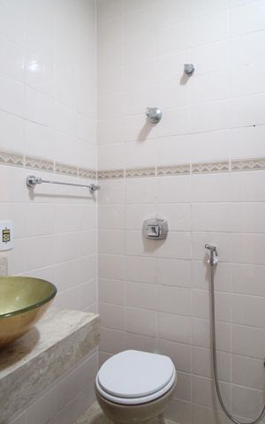 Apartamento à venda com 56m², 2 quartos e sem vagaBanheiro