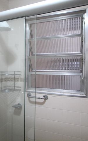 Apartamento à venda com 56m², 2 quartos e sem vagaBanheiro