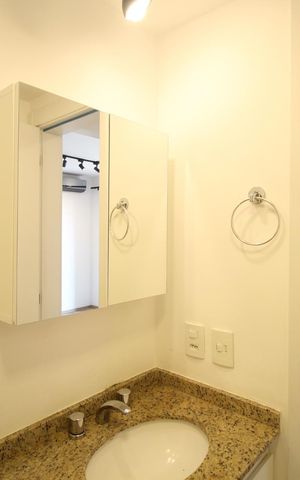 Apartamento para alugar com 64m², 2 quartos e 1 vagaBanheiro