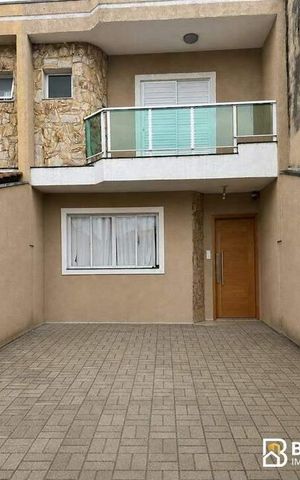 Casa à venda com 160m², 3 quartos e 4 vagas