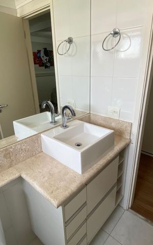 Apartamento à venda com 65m², 2 quartos e 1 vaga Apartamento à venda com 65m², 2 quartos e 1 vagaBanheiro