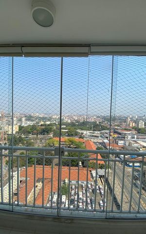 Apartamento à venda com 65m², 2 quartos e 1 vaga Apartamento à venda com 65m², 2 quartos e 1 vagaVaranda