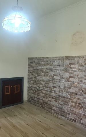 Casa à venda com 261m², 5 quartos e 3 vagas Casa à venda com 261m², 5 quartos e 3 vagasSala