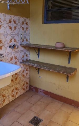 Casa à venda com 261m², 5 quartos e 3 vagas Casa à venda com 261m², 5 quartos e 3 vagasÁrea de serviço