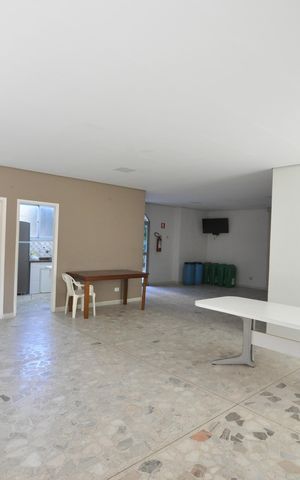 Apartamento para alugar com 65m², 2 quartos e 1 vagaÁrea comum - Salão de festas