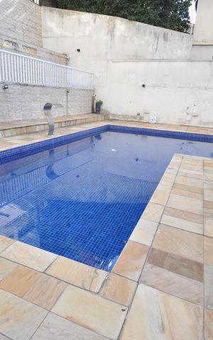 Apartamento para alugar com 65m², 2 quartos e 1 vagaÁrea comum - Piscina