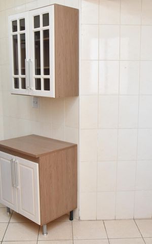 Apartamento à venda com 74m², 2 quartos e 2 vagasCozinha - Armários