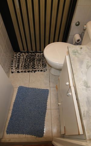 Apartamento à venda com 70m², 3 quartos e 1 vagaBanheiro 2