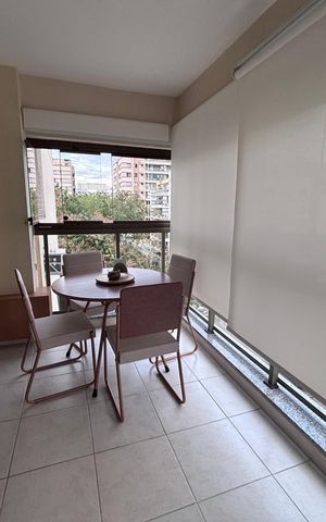 Apartamento à venda com 86m², 4 quartos e 1 vagaVaranda