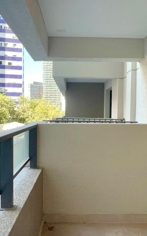 Studio à venda com 28m², 1 quarto e sem vaga Studio à venda com 28m², 1 quarto e sem vagaVaranda