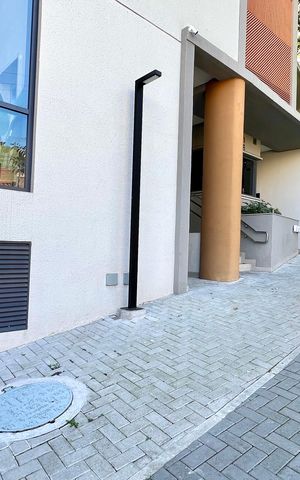 Studio à venda com 28m², 1 quarto e sem vaga Studio à venda com 28m², 1 quarto e sem vagaFachada