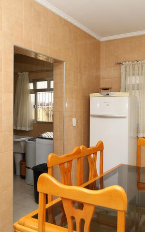 Casa à venda com 225m², 3 quartos e 4 vagasCozinha