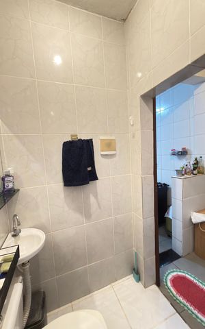 Casa para alugar com 65m², 3 quartos e 1 vaga Casa para alugar com 65m², 3 quartos e 1 vagaBanheiro Social