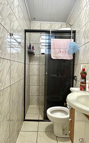 Casa para alugar com 250m², 5 quartos e 2 vagas Casa para alugar com 250m², 5 quartos e 2 vagasBanheiro Casa 1