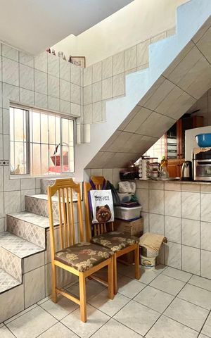 Casa para alugar com 250m², 5 quartos e 2 vagas Casa para alugar com 250m², 5 quartos e 2 vagasCozinha Casa 2