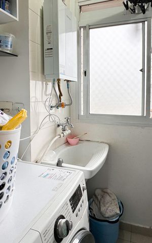 Apartamento à venda com 52m², 2 quartos e 1 vaga Apartamento à venda com 52m², 2 quartos e 1 vagaÁrea de Serviço