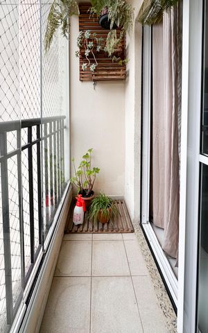 Apartamento à venda com 52m², 2 quartos e 1 vaga Apartamento à venda com 52m², 2 quartos e 1 vagaSacada