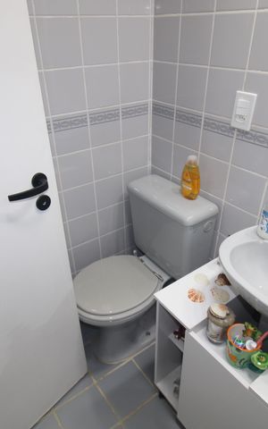 Apartamento à venda com 52m², 2 quartos e 1 vagaQuarto 2 - Banheiro