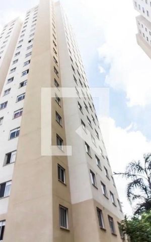 Apartamento para alugar com 33m², 2 quartos e sem vaga Apartamento para alugar com 33m², 2 quartos e sem vagaFachada