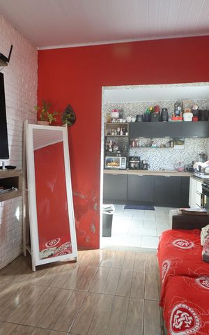 Casa à venda com 150m², 3 quartos e 3 vagasSala