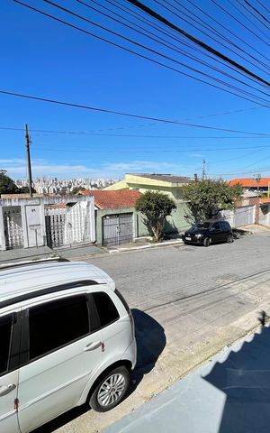 Casa à venda com 90m², 2 quartos e 1 vaga Casa à venda com 90m², 2 quartos e 1 vagaVista