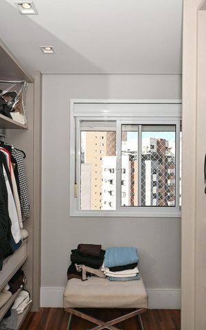 Apartamento à venda com 110m², 2 quartos e 2 vagasArmário da Suíte  2