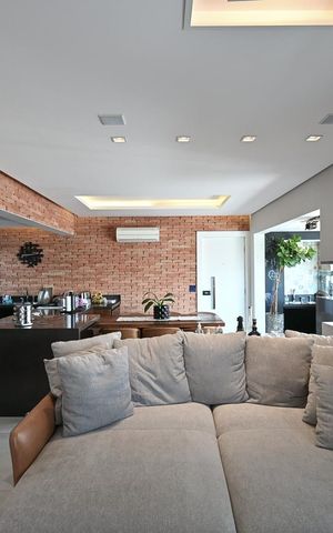Apartamento à venda com 110m², 2 quartos e 2 vagasSala