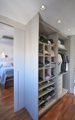 Apartamento à venda com 110m², 2 quartos e 2 vagasArmário da Suíte  2