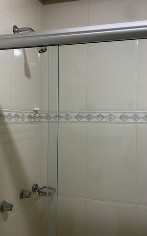 Apartamento para alugar com 125m², 3 quartos e 3 vagas Apartamento para alugar com 125m², 3 quartos e 3 vagasBanheiro