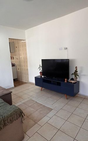 Casa à venda com 138m², 3 quartos e 2 vagas Casa à venda com 138m², 3 quartos e 2 vagasSala