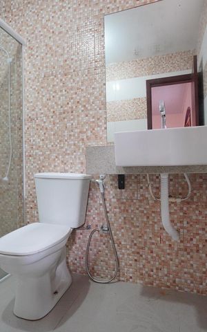 Casa para alugar com 240m², 3 quartos e 12 vagasBanheiro da Suíte 1