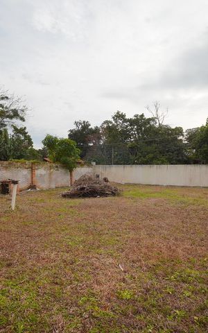 Casa para alugar com 240m², 3 quartos e 12 vagasÁrea externa