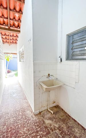 Casa para alugar com 479m², 4 quartos e 4 vagas Casa para alugar com 479m², 4 quartos e 4 vagasÁrea de serviço