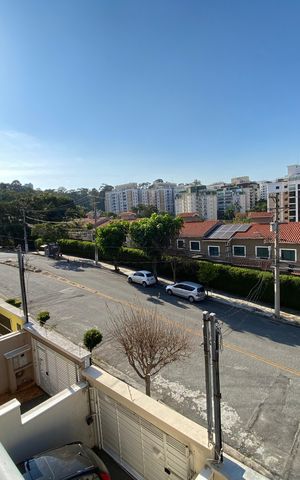Casa à venda com 175m², 3 quartos e 4 vagas Casa à venda com 175m², 3 quartos e 4 vagasvista do quarto