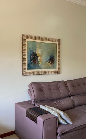 Casa à venda com 175m², 3 quartos e 4 vagas Casa à venda com 175m², 3 quartos e 4 vagasSala