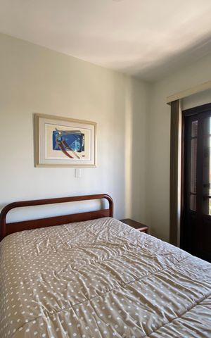 Casa à venda com 175m², 3 quartos e 4 vagas Casa à venda com 175m², 3 quartos e 4 vagasQuarto 1