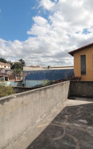 Casa à venda com 170m², 3 quartos e 6 vagasCasa 2 | Varanda