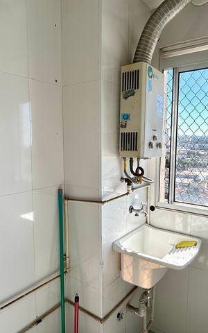 Apartamento à venda com 48m², 2 quartos e 1 vaga Apartamento à venda com 48m², 2 quartos e 1 vagaÁrea de Serviço
