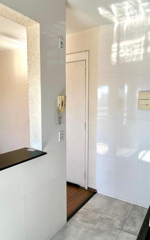 Apartamento à venda com 48m², 2 quartos e 1 vaga Apartamento à venda com 48m², 2 quartos e 1 vagaCozinha