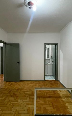 Apartamento à venda com 70m², 1 quarto e sem vaga