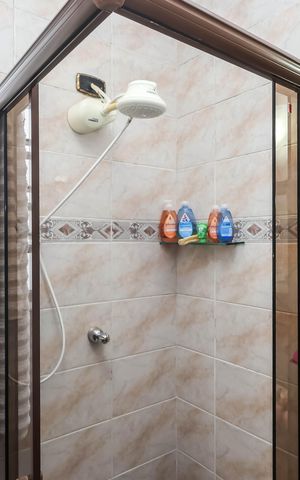 Casa para alugar com 200m², 3 quartos e 2 vagasBanheiro 2