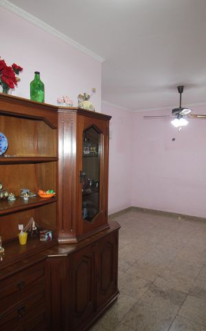 Casa para alugar com 200m², 2 quartos e 1 vagaSala