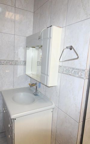Casa para alugar com 200m², 2 quartos e 1 vagaBanheiro
