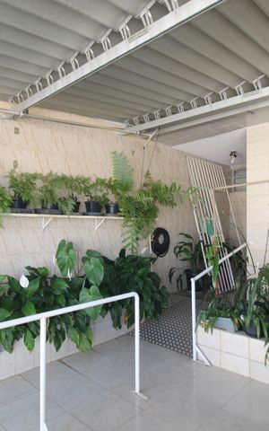 Casa para alugar com 200m², 2 quartos e 1 vagaGaragem