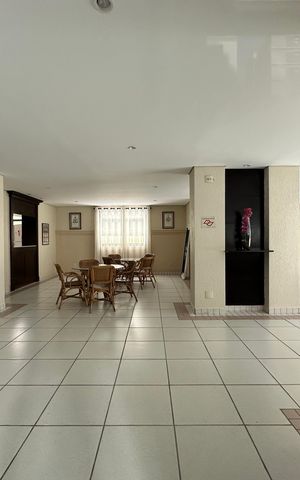 Apartamento à venda com 75m², 2 quartos e 1 vaga Apartamento à venda com 75m², 2 quartos e 1 vagaÁrea comum - Salão de festas