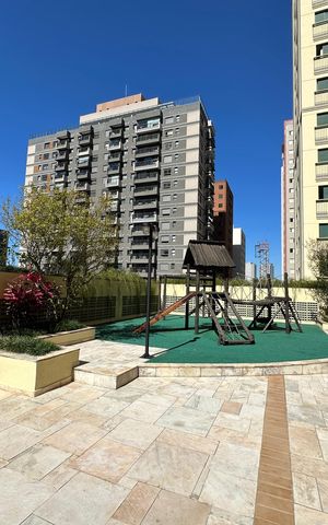 Apartamento à venda com 75m², 2 quartos e 1 vaga Apartamento à venda com 75m², 2 quartos e 1 vagaÁrea comum - Playground